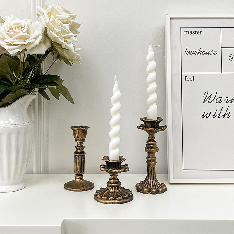 Vintage Bronze Candlestick Fig - Tables 评论和价格